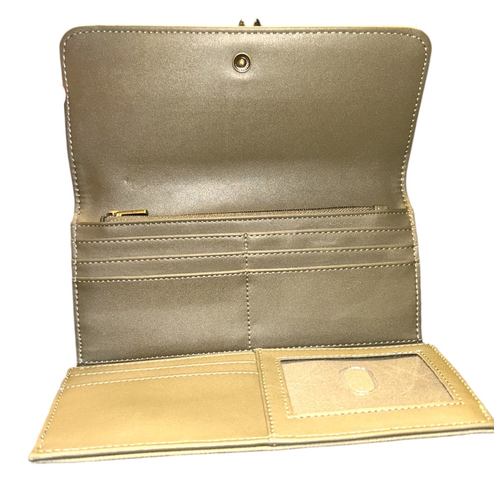 Universal Thread Olive Green Women’s Faux Leather Bifold Snap Wallet - Picture 3 of 7
